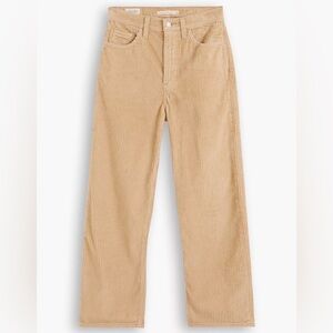 Popular Levi’s Ribcage Straight Ankle Cords in size 28
OUT OF STOCK IN STORES